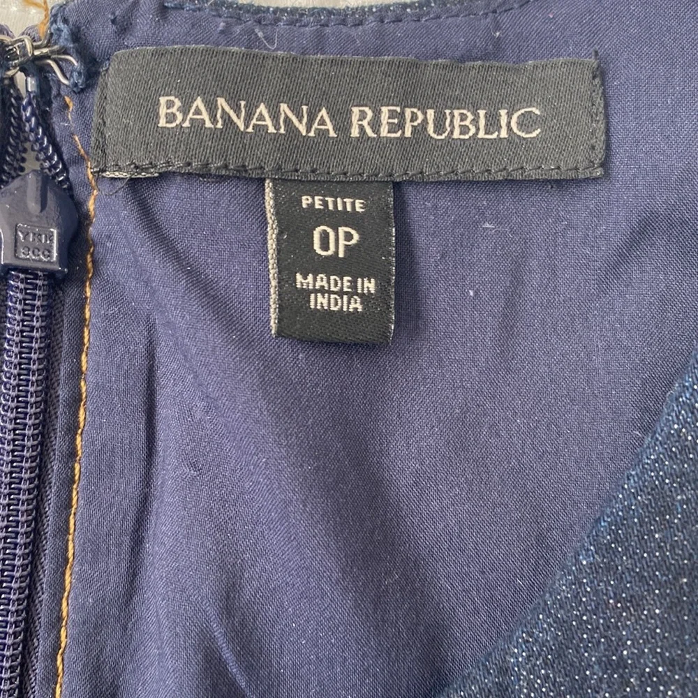 BANANA REPUBLIC denim dress - Picture 4 of 7
